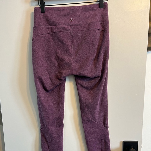 Prana Thick Stretchy Purple Pink Fuschia Leggings Workout Pant Women Size Med - Picture 5 of 7